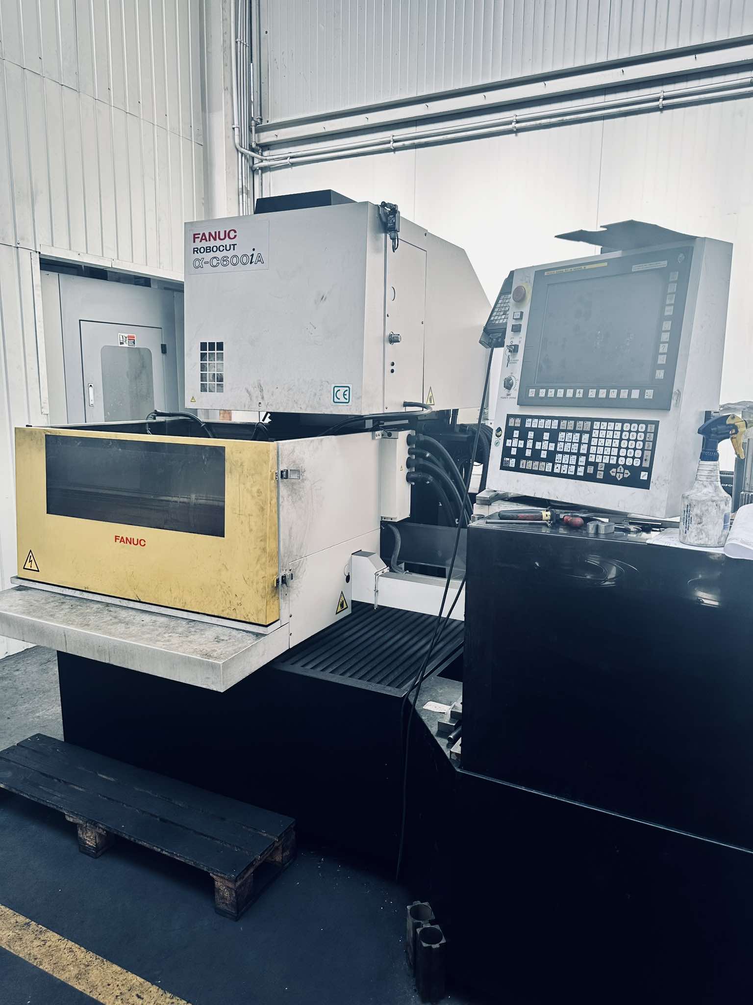 Elektrodrążarka FANUC