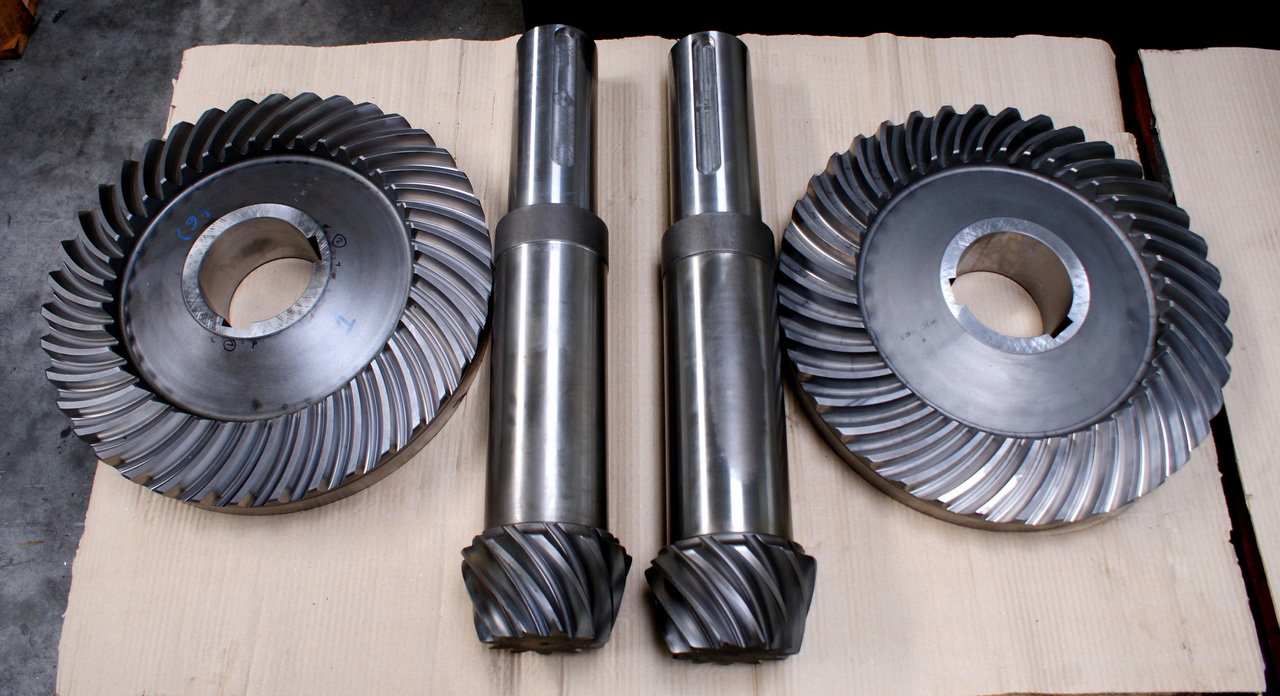 Koła zębate i przekładnie 14 - Hartmet Sonowiec Koła zębate